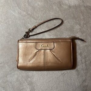 Vintage Coach Metallic (Rose) Gold Wallet